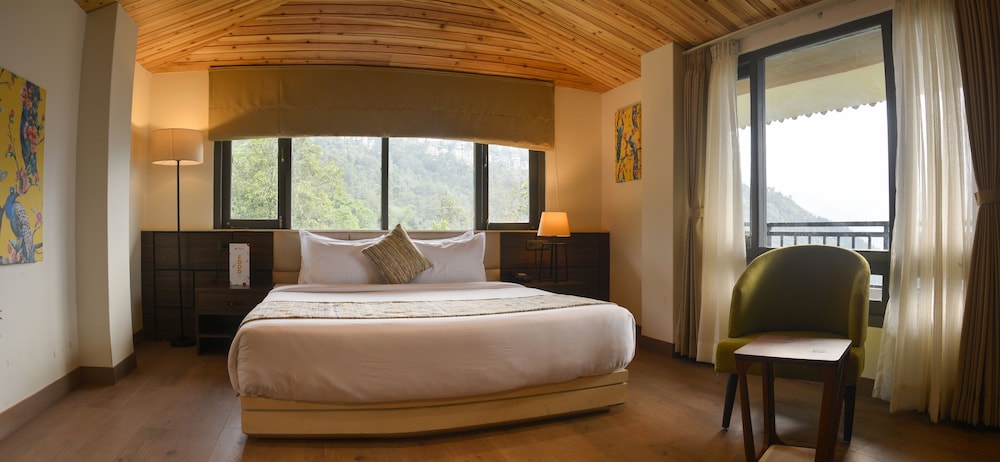 Deluxe Room - Photo 5