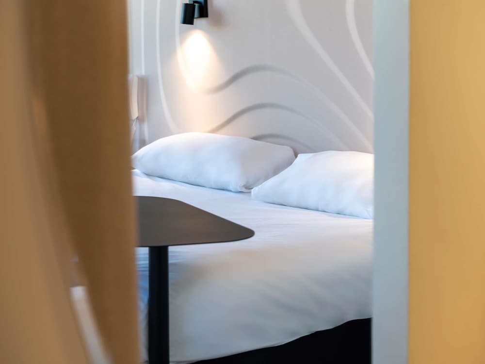 Standard Room, 1 Double Bed - Photo 6