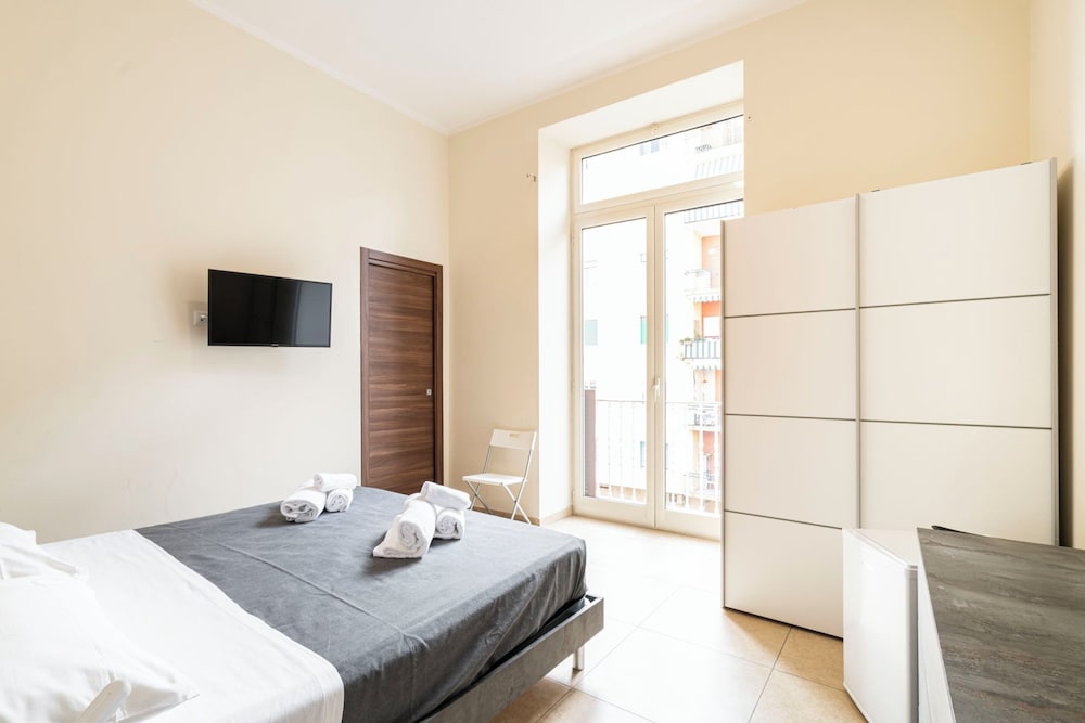 Deluxe Room, City View