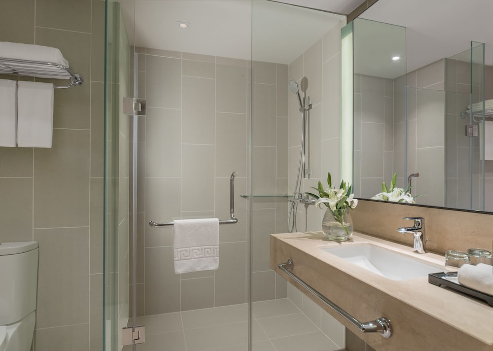 One-Bedroom Premier with 1 King Bed photo 3