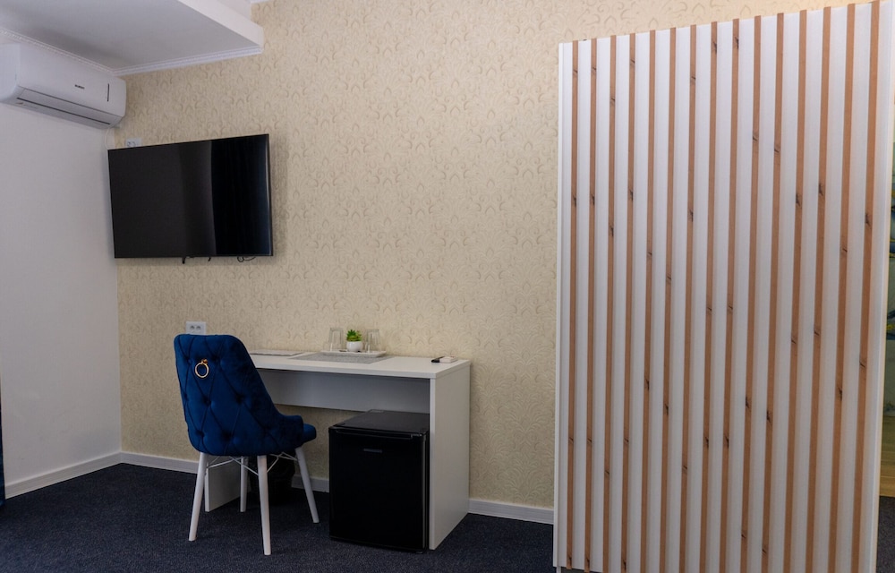 Basic Double Room