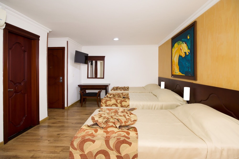 Standard Quadruple Room photo 2