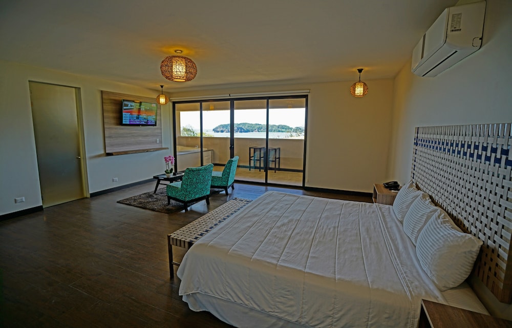 Suite, Balcony, Ocean View