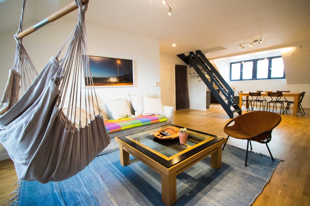Apartment (2 Bedrooms)