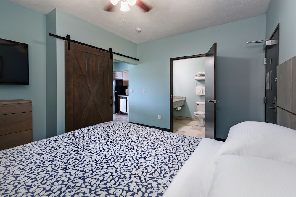 Condo, 1 Bedroom photo 3