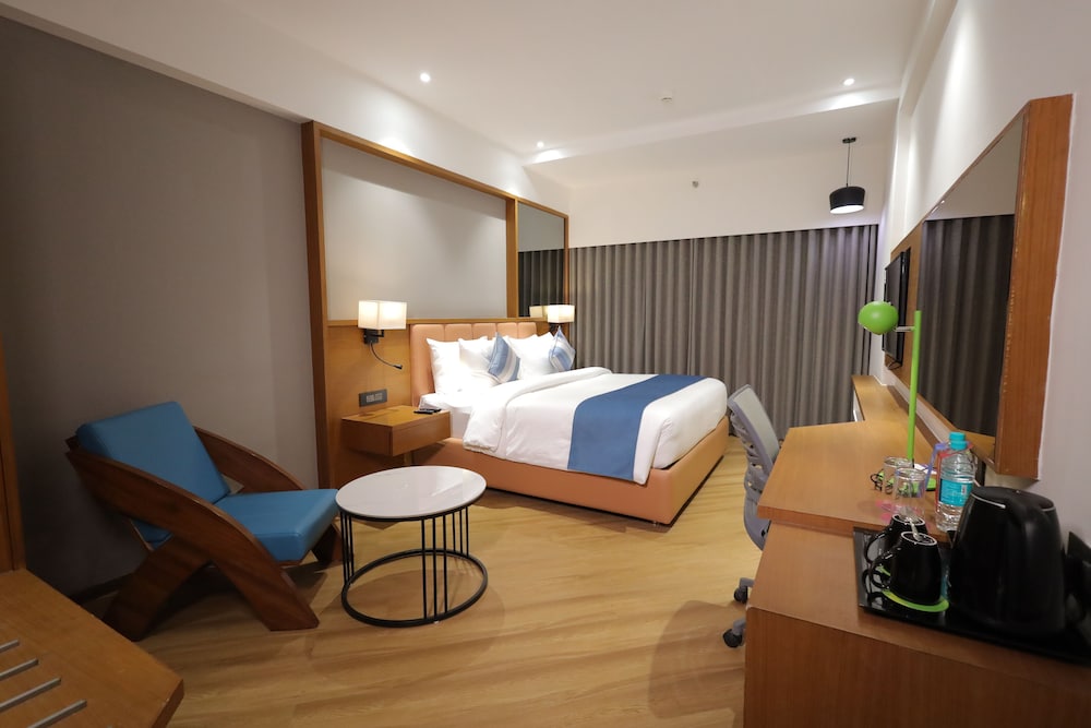 Standard Room, 1 King Bed