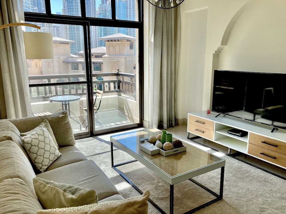 Deluxe Single Room (1 Bedroom)