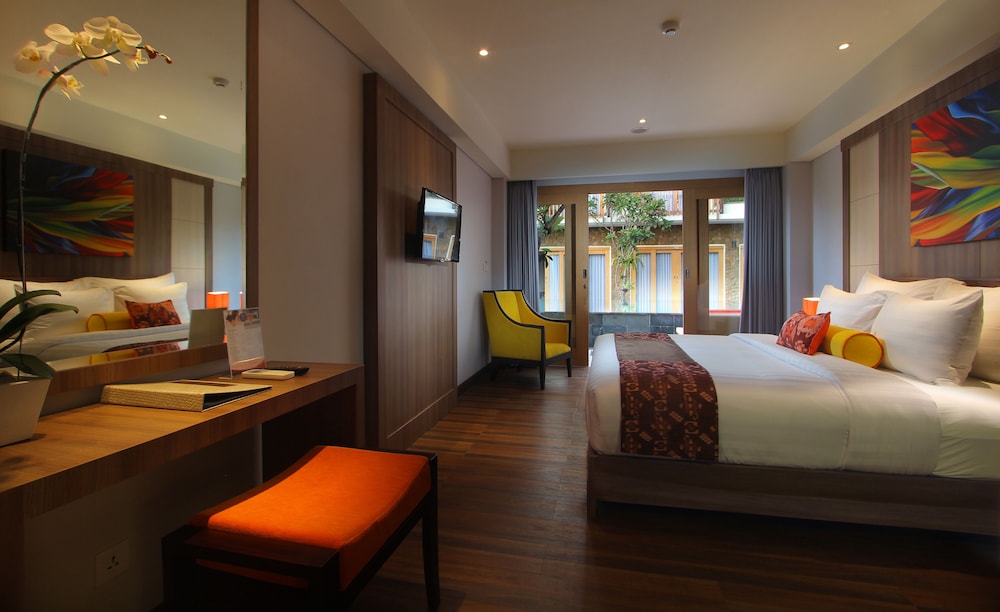 Kirana Pool Access Room (with Bathtub) photo 2