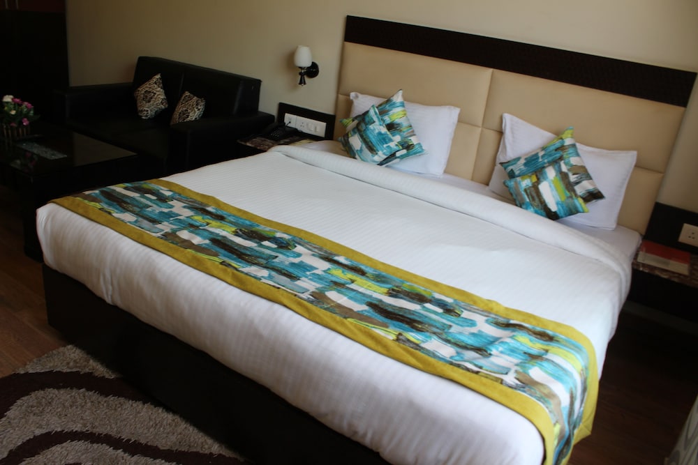 Executive Room photo 2