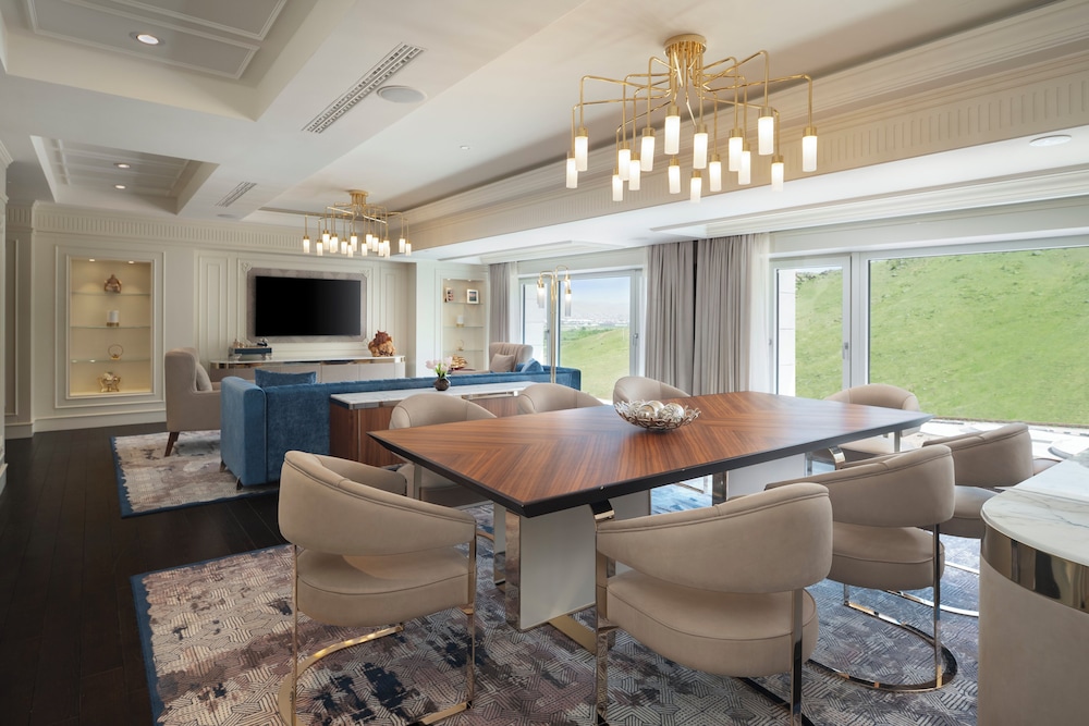 Presidential Suite photo 3