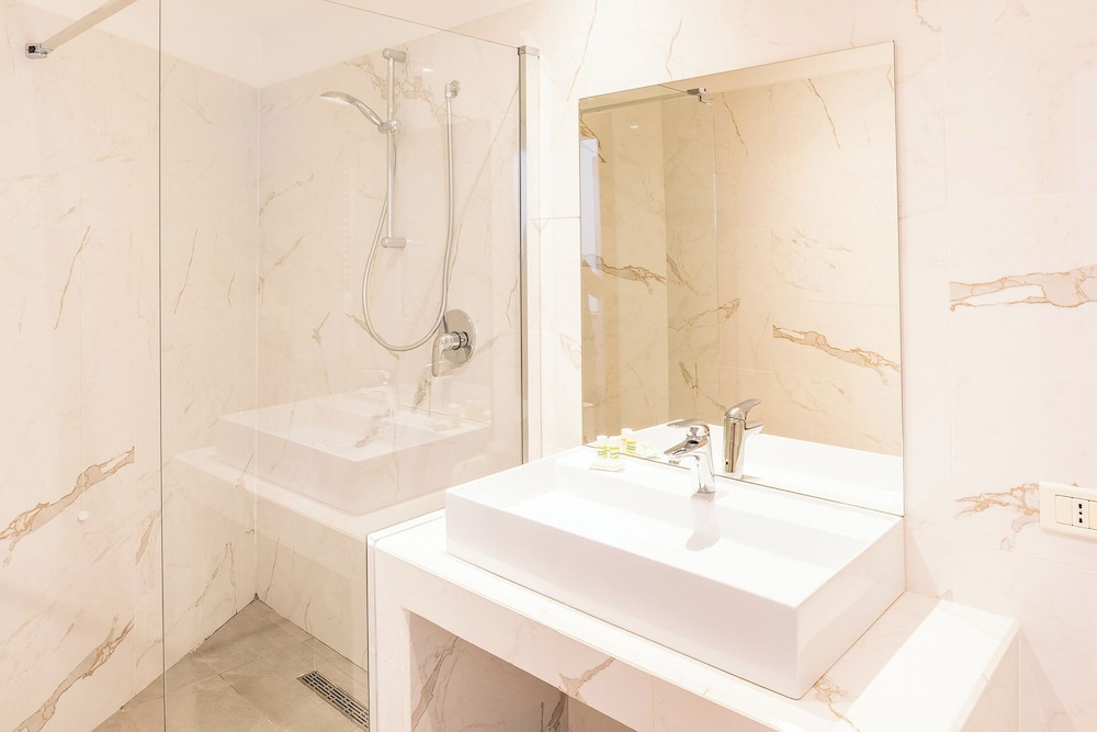 Comfort Double Room - Photo 7