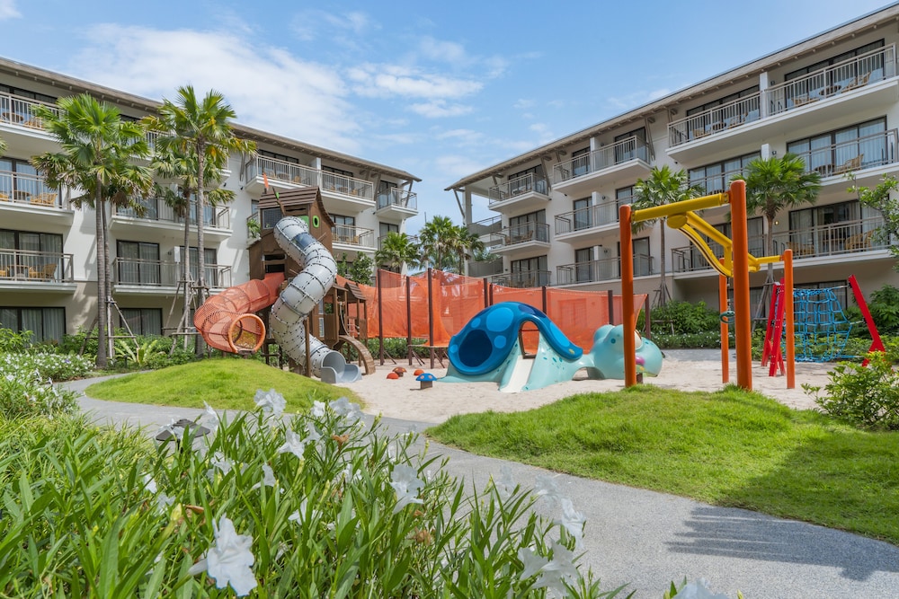 Suite, 2 Bedrooms (Playground Access)