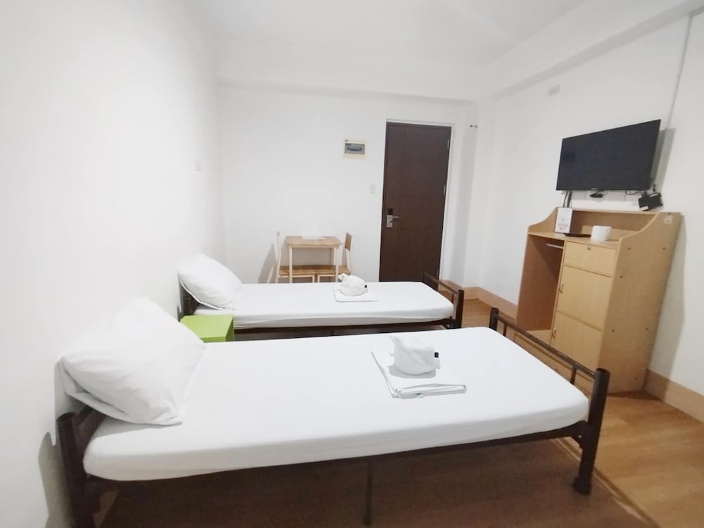 Double Room, 2 Twin Beds, Air conditioning photo 3