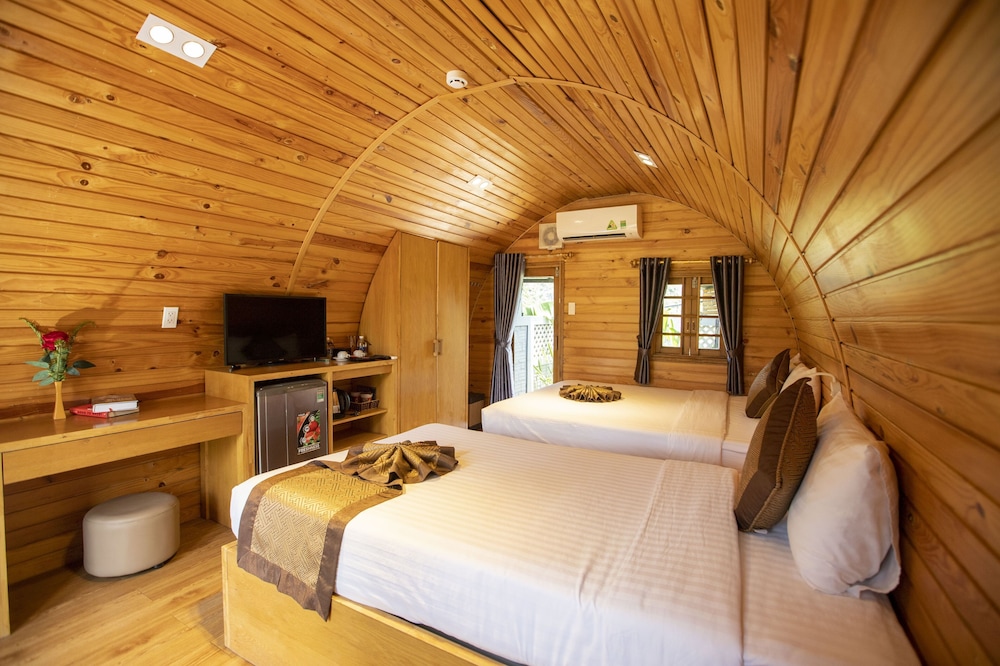 Deluxe Bungalow - Photo 4