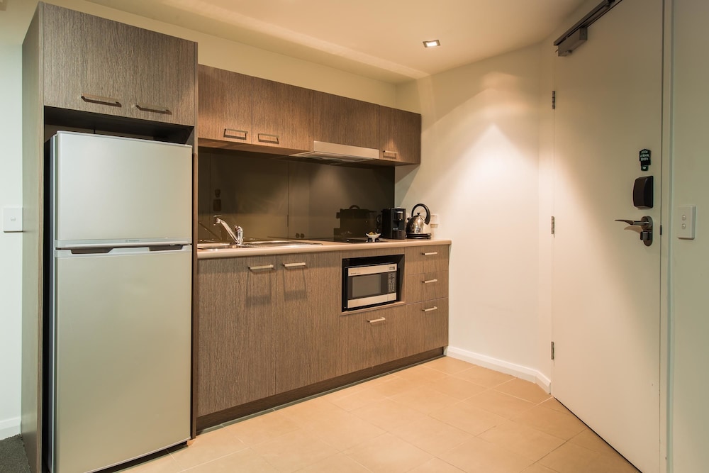 Executive Apartment, 1 Bedroom - Photo 5
