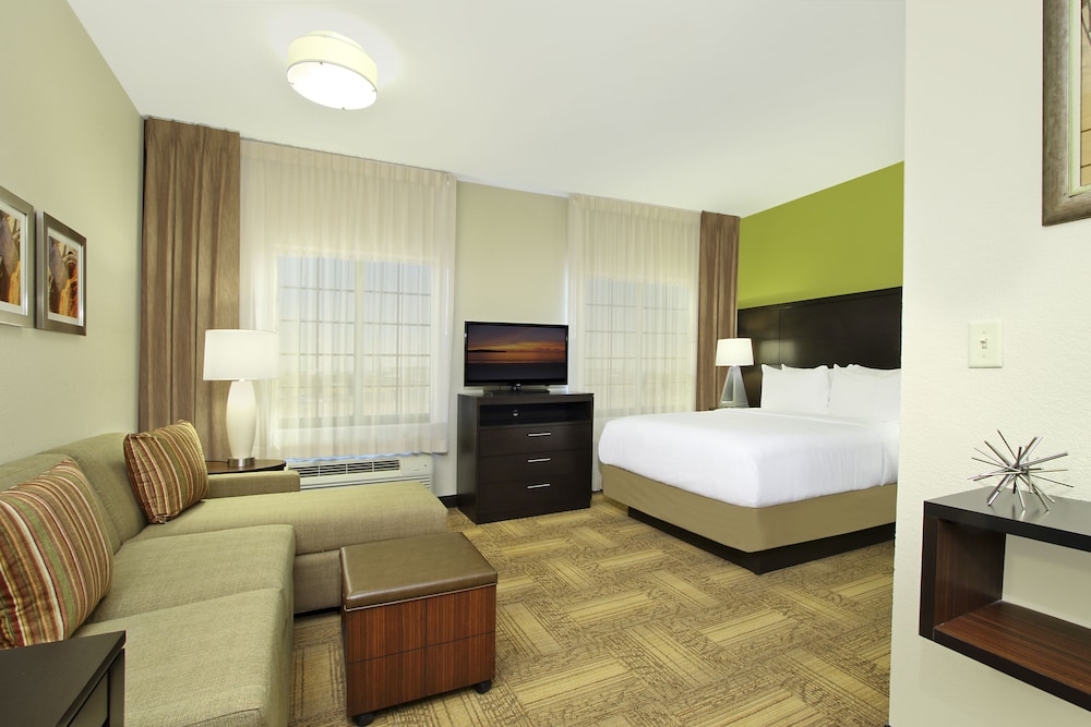 Studio Suite, 1 Queen Bed, Accessible, Kitchen (Mobil Tub) photo 2