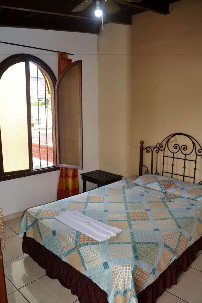 Single Room with Fan photo 2