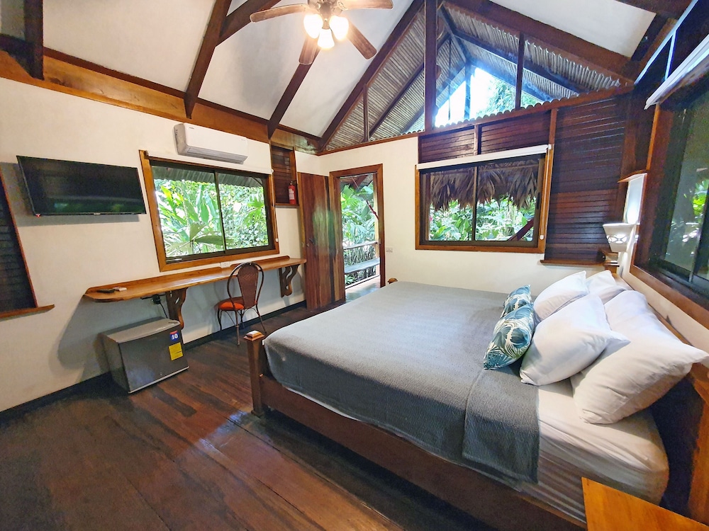 Exclusive Bungalow, Garden View - Photo 5