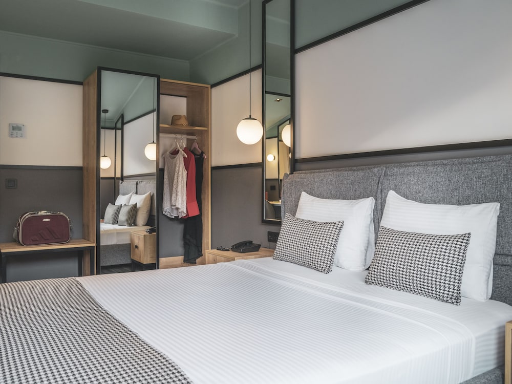 Standard Room - Photo 8