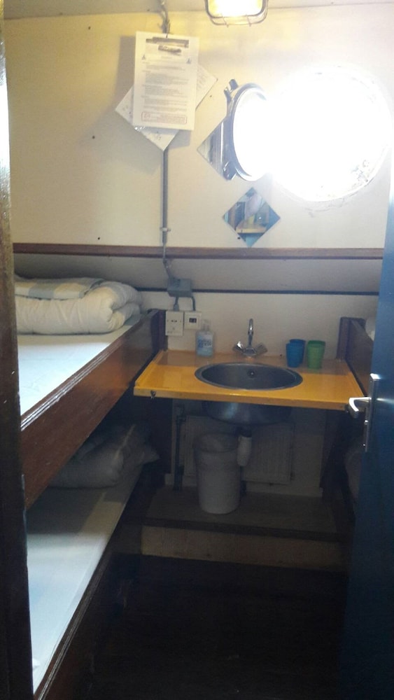Quadruple Room photo 2