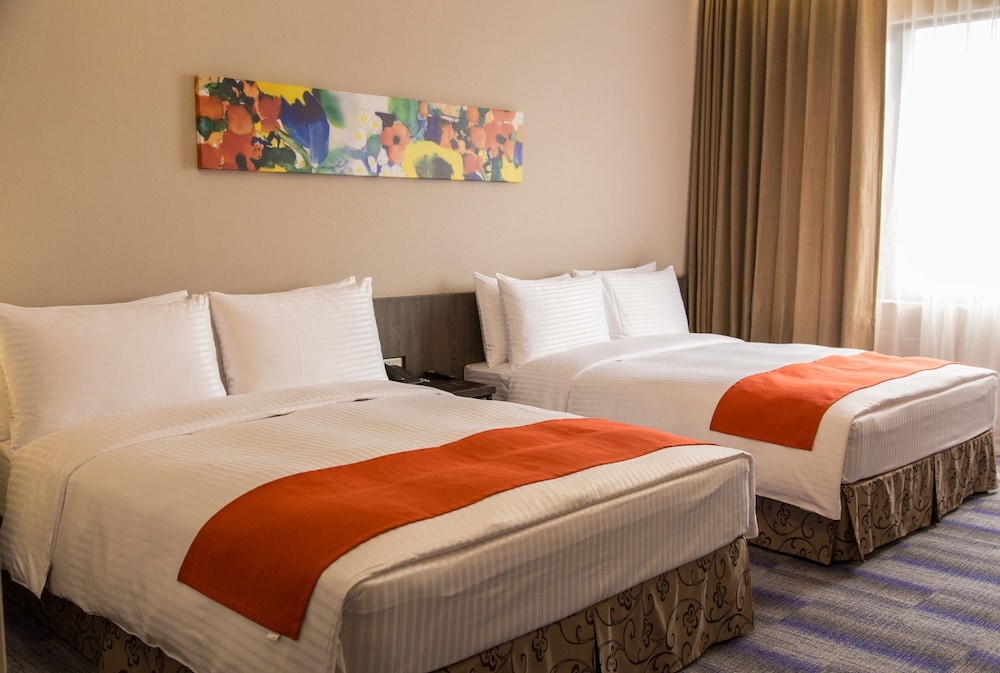 Deluxe Twin Room photo 3