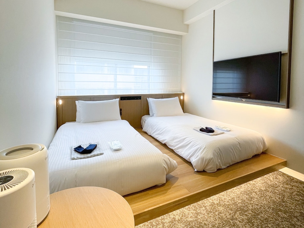 Deluxe Twin Room, Non Smoking (No cleaning Service) - Photo 1