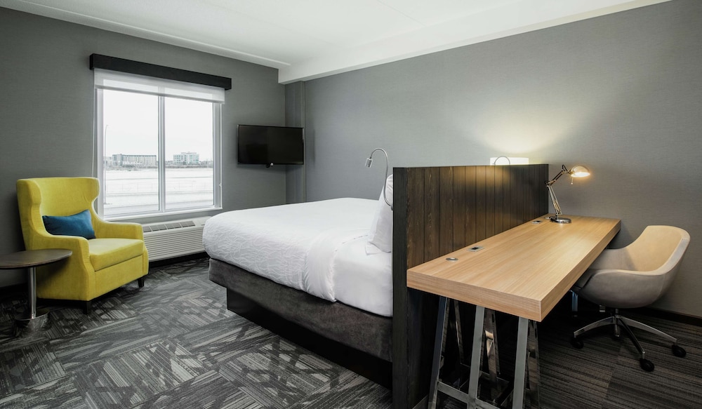 Premium Room, 1 King Bed