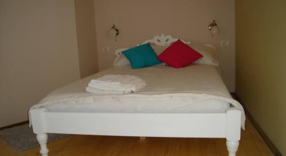 Classic Double Room, Private Bathroom