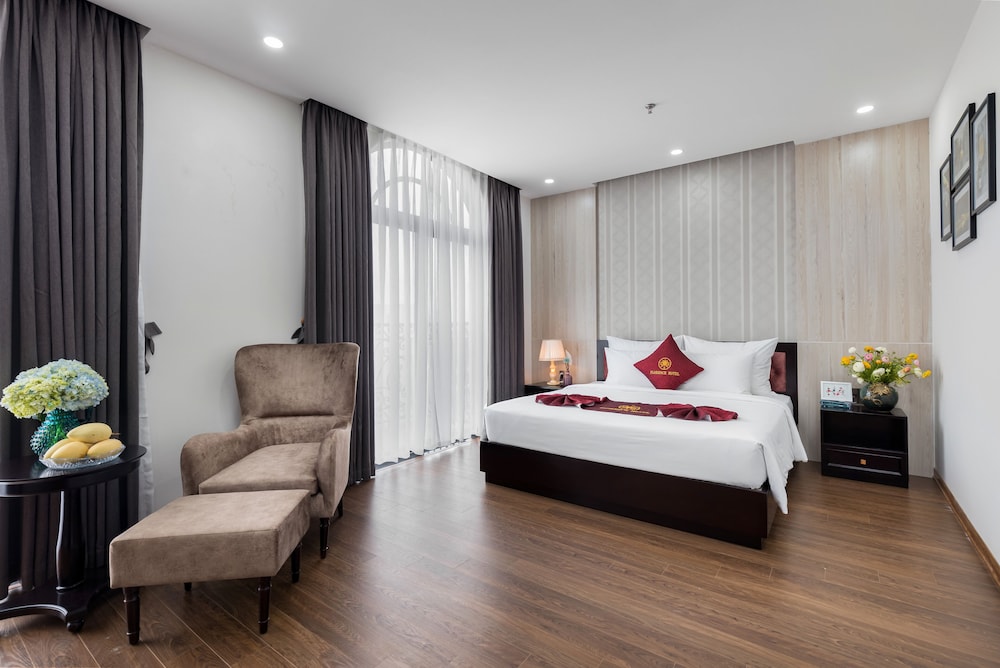 Premier Double Room, Balcony photo 3