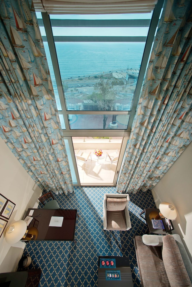 Suite, 1 King Bed, Sea View (Duplex) - Photo 3