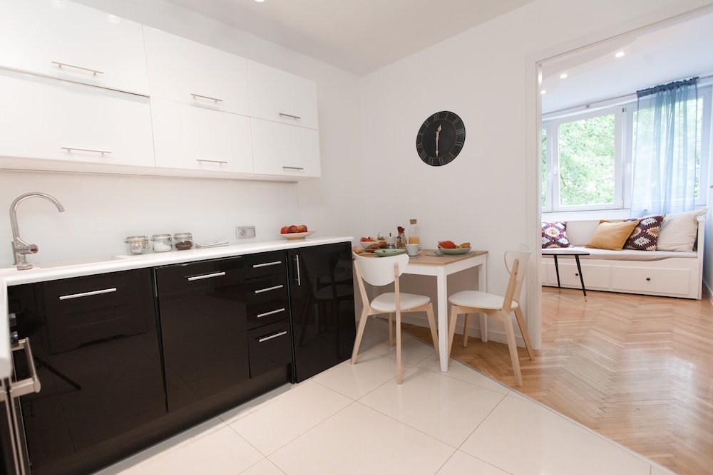 Apartment, 2 Bedrooms - Photo 6
