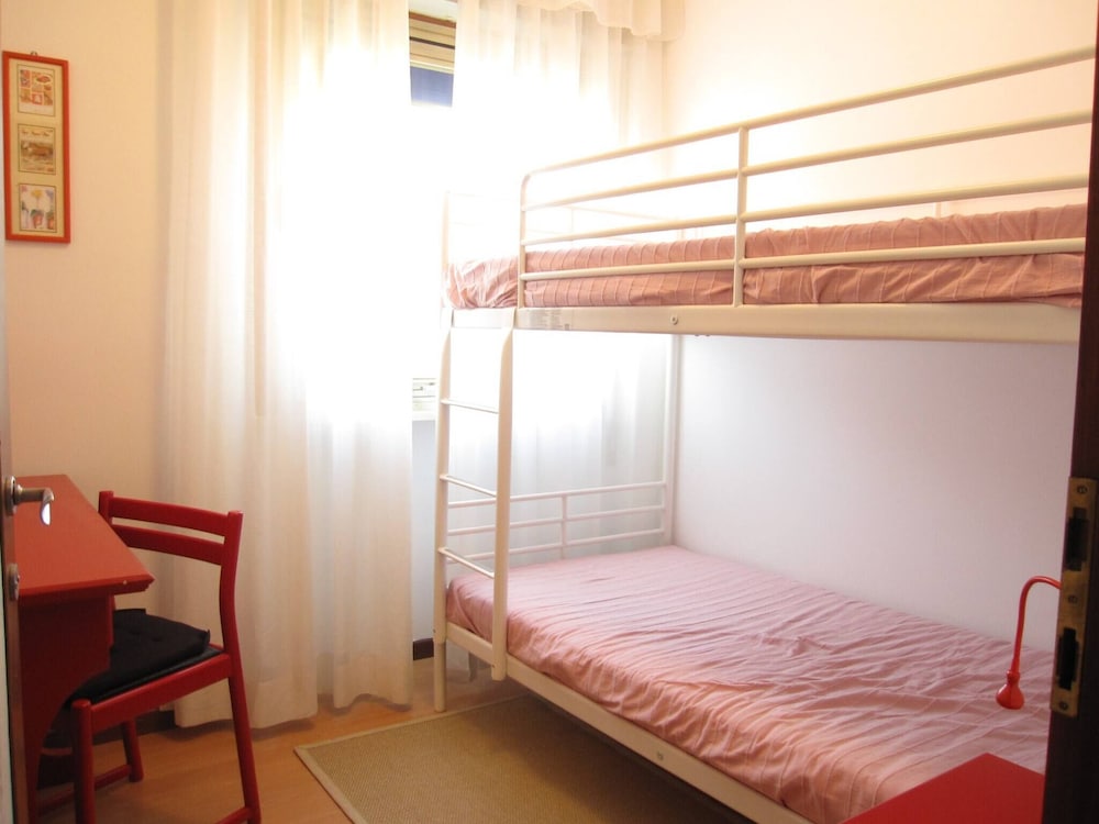 Apartment, 2 Bedrooms, Balcony, City View photo 2