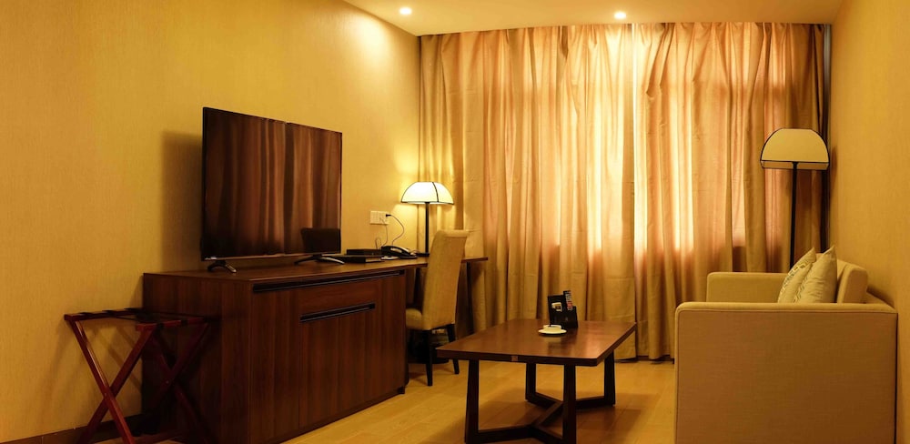 Deluxe Suite photo 1