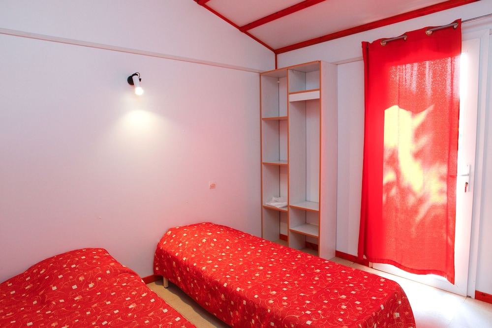 Chalet (Festival Des Lanternes 2) photo 1