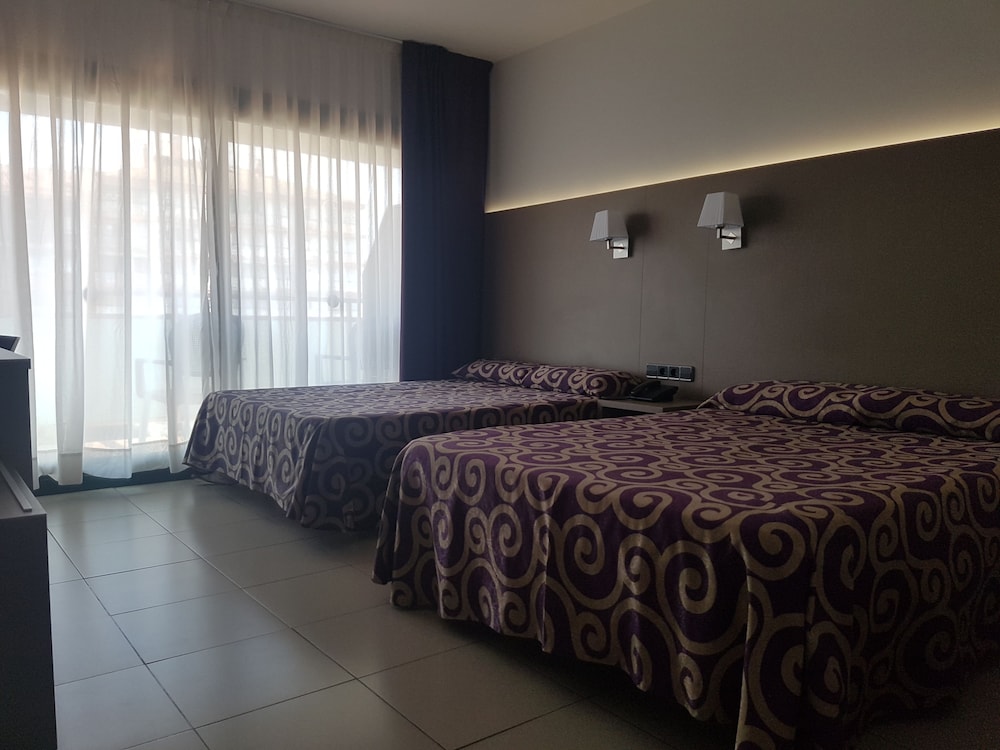 Standard Room, Pool View