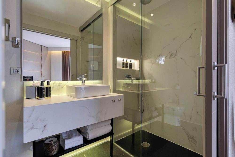 Family Suite, Connecting Rooms