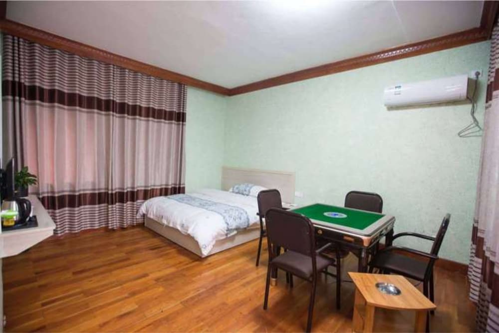 Double Room, Shared Bathroom photo 3