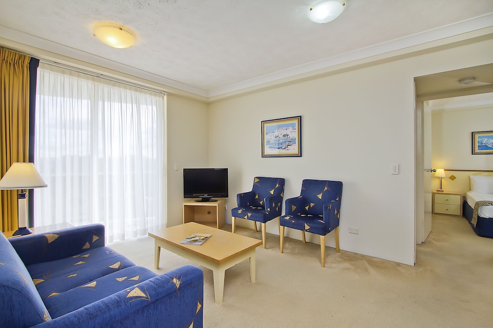 Two Bedroom Standard Apartment - Photo 15