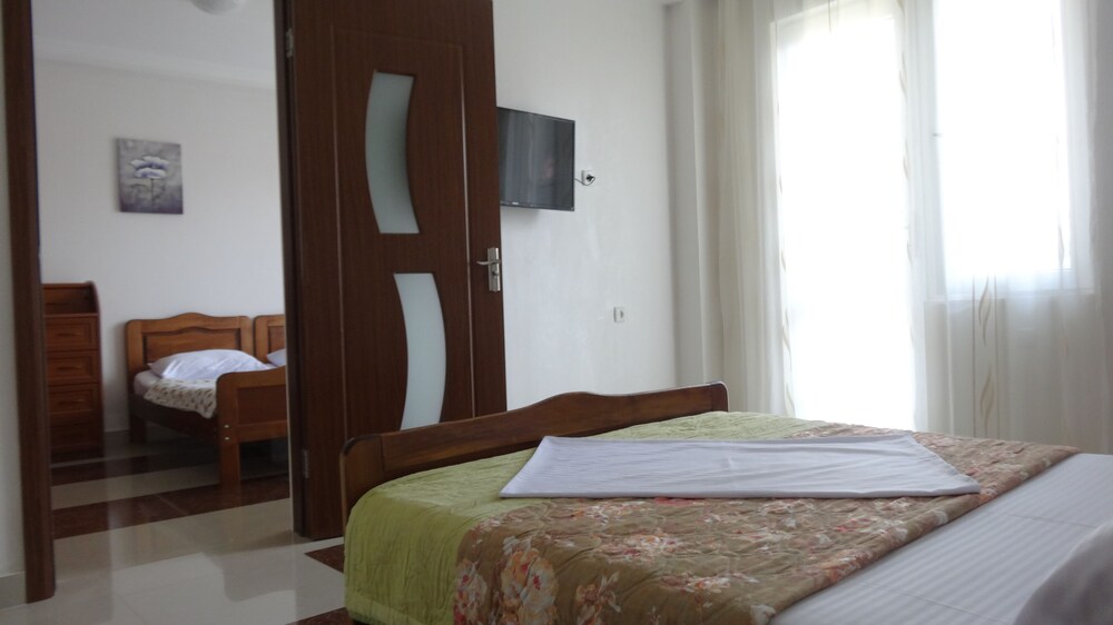 Classic Room, 2 Bedrooms, Balcony