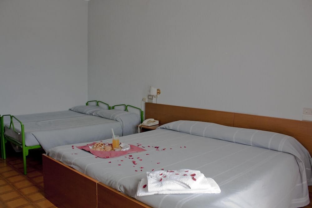 Comfort Room, Mountain View