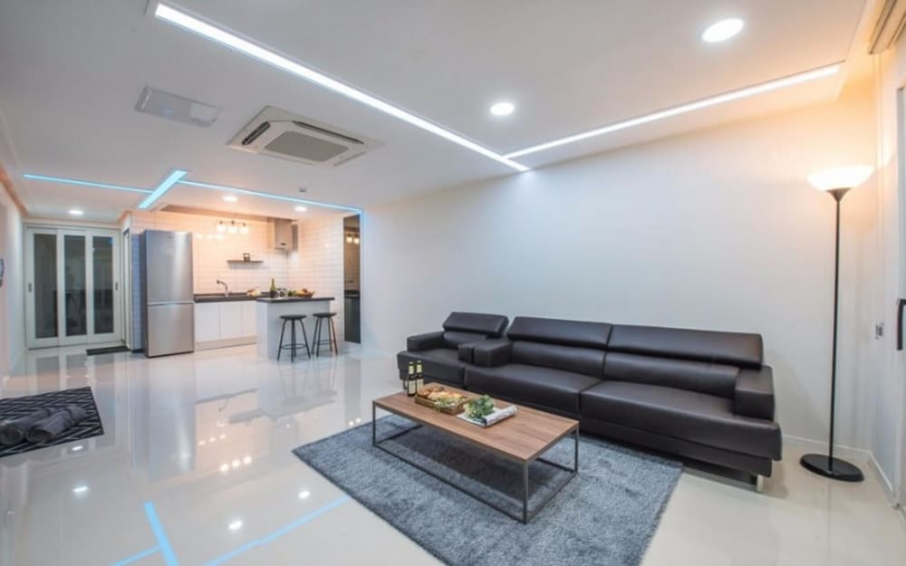Room (C102 Poolvilla) - Photo 1