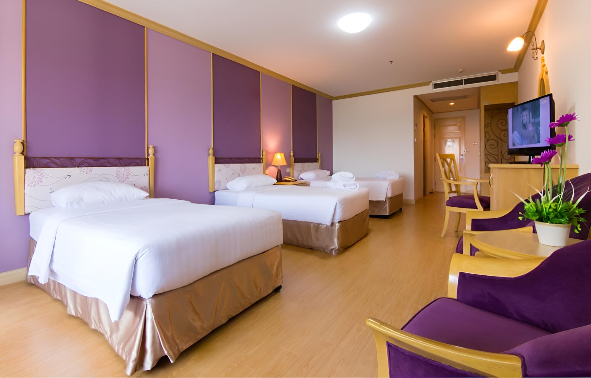 Deluxe Twin Room photo 1