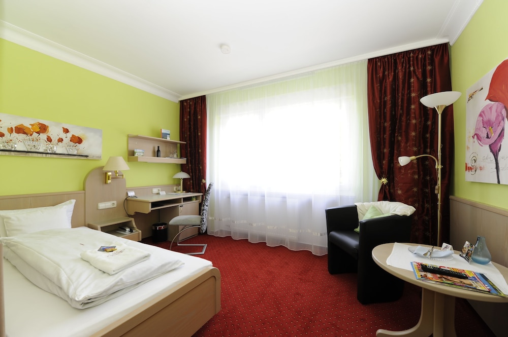 Comfort Single Room
