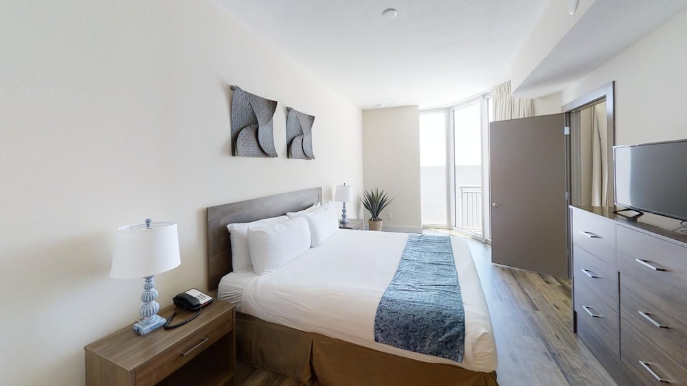 Suite, 2 Bedrooms (1 King Bed and 1 Full Bed) photo 3