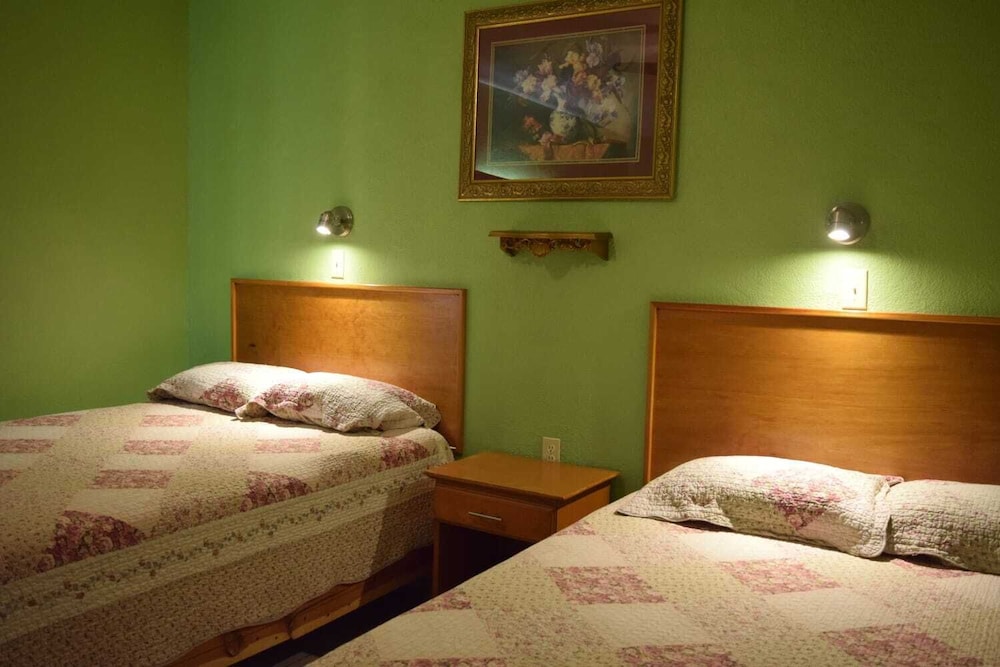 Standard Double Room photo 2