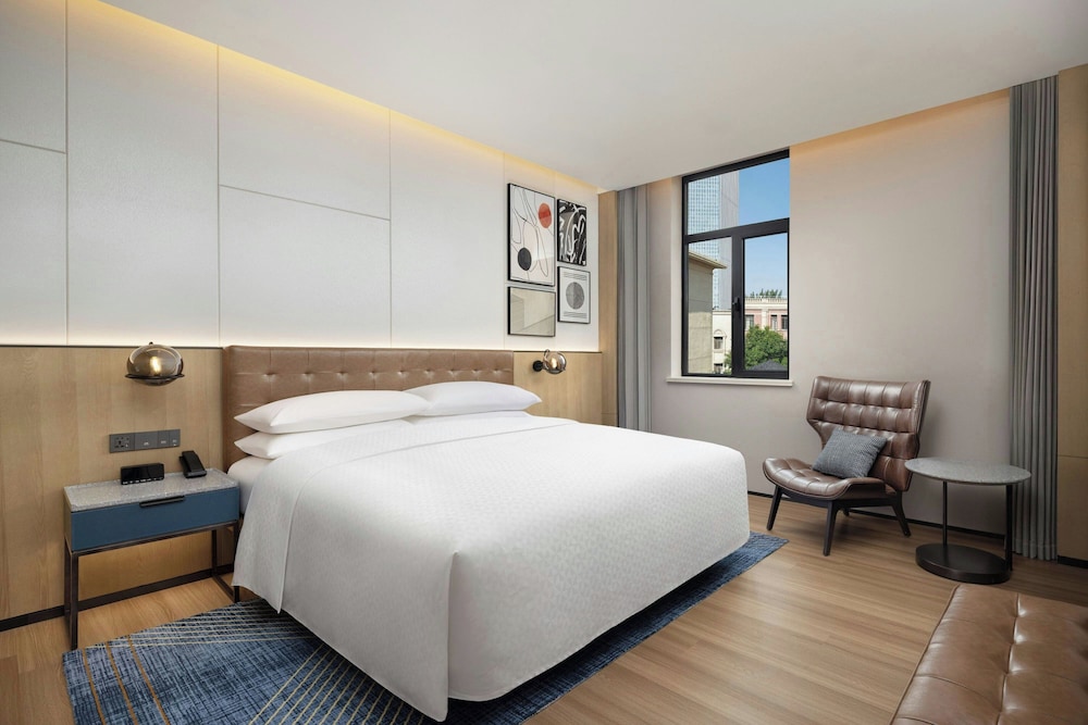 Studio Suite, 1 Bedroom photo 3