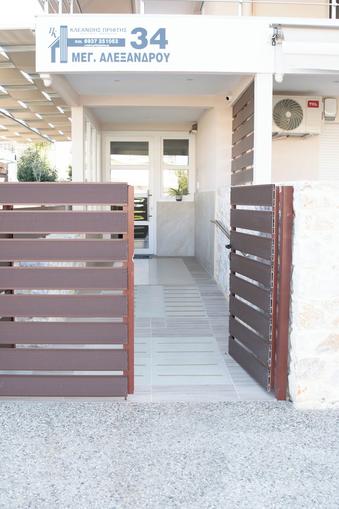 Zeusplace Tommys Apartment Near Nei Pori Beach, Φωτογραφία 23