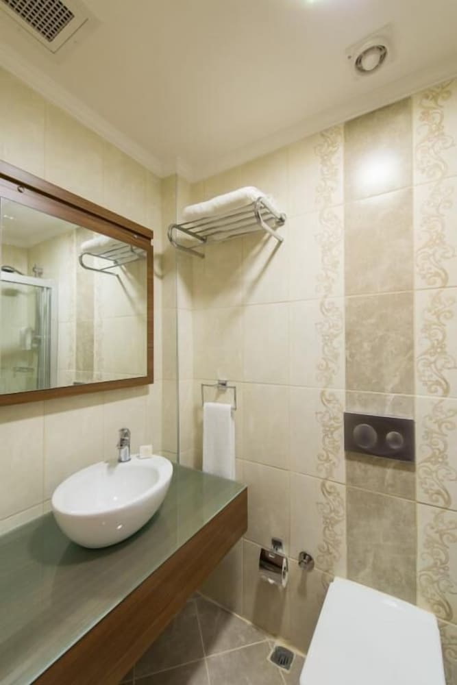 Single Room photo 2
