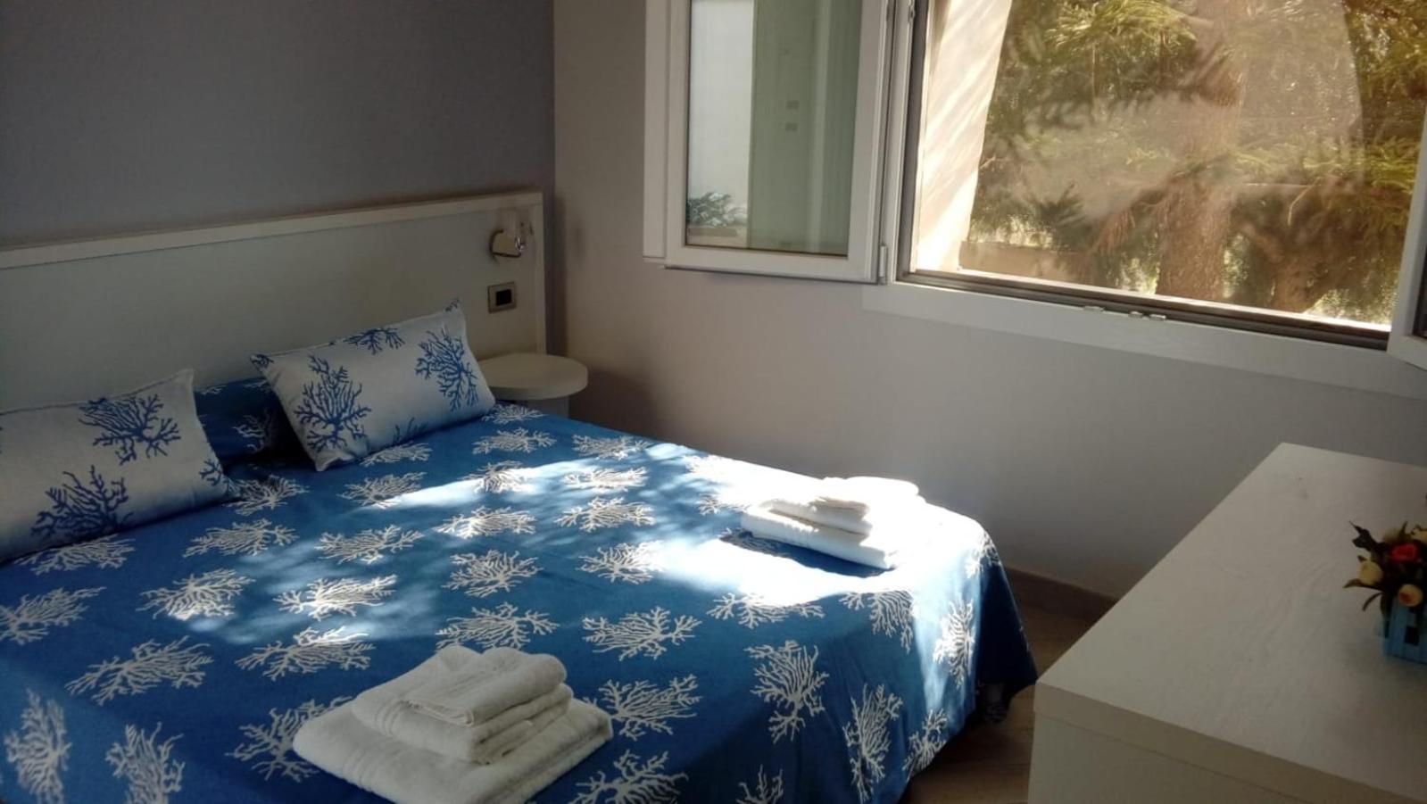 Double or Twin Room photo 1