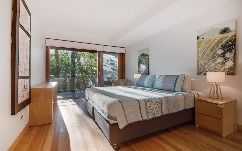 Luxury Villa, 2 Bedrooms photo 2
